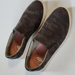 Dr. Scholl's Shoes Women's Madison Sneaker  Green Camo/Brown- 7.5